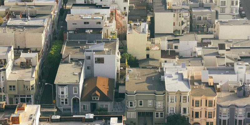 如何为特定药品运输选择专业医用冰袋：温度稳定性分析与HH Ice Packs应用指南